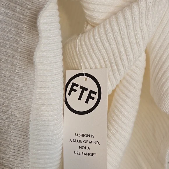 Essential Ribbed Racerback Tank - Picture 5 of 8